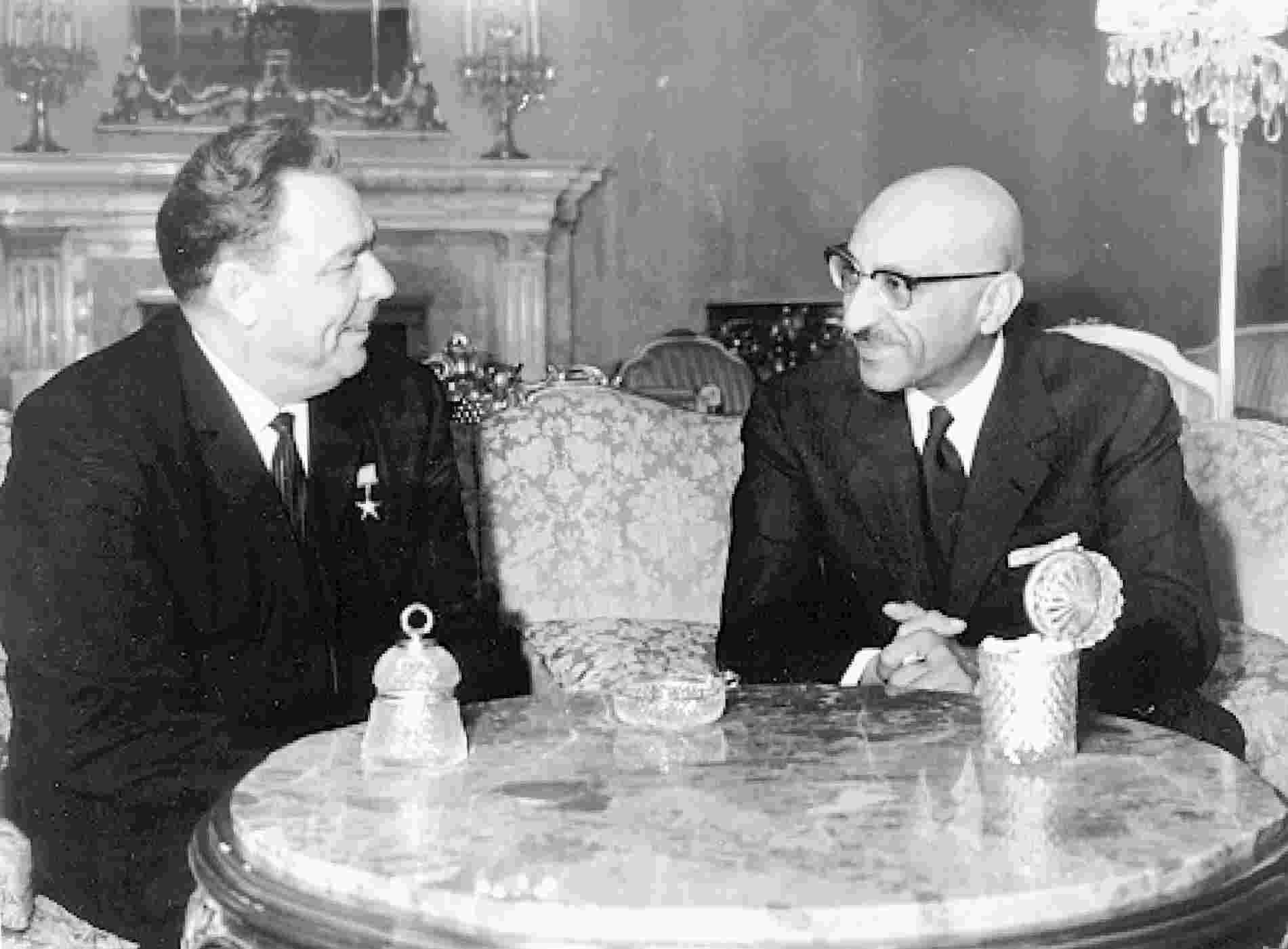 Л.И.Брежнев и король Захир Шах